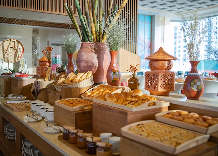 Sala Danang Beach Hotel