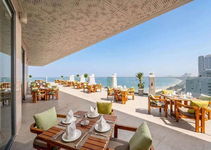Awaken Da Nang Hotel