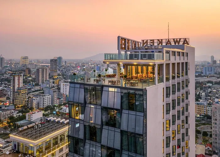 Awaken Da Nang Hotel